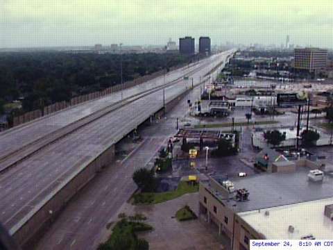 some random place in Houston, after the hurricane: no traffic anywhere